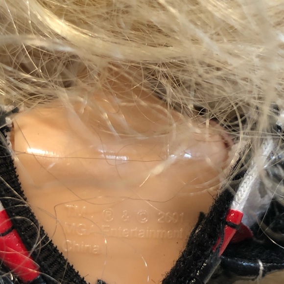 Bratz Doll - Girls Girlz Really Rock Cloe 2001 - Picture 7 of 7